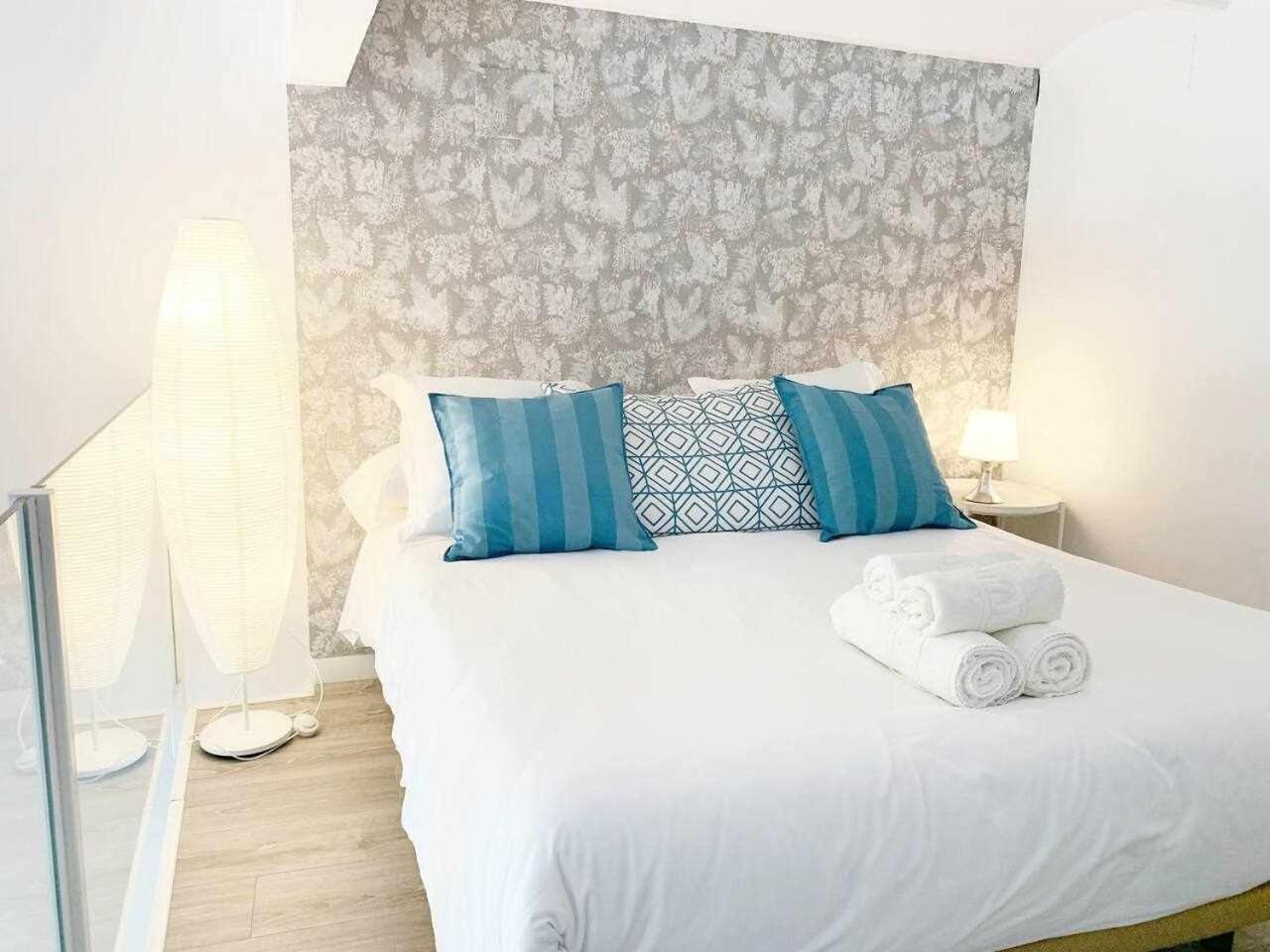 Isg Lovely Duplex